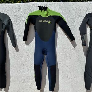 Wetsuit